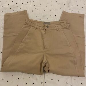 Everlane Utility Barrel Pants in Khaki